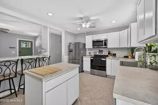 304 Millhouse Rd, Castle Hayne, NC 28429 - Photo 8