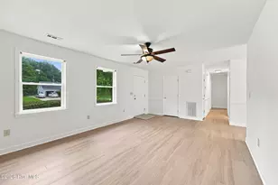 102 Troy Dr, Elizabeth City, NC 27909 - Photo 6