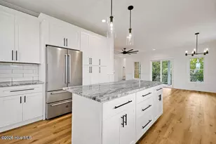 907 Fourth Street S, Carolina Beach, NC 28428 - Photo 6
