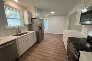 208 Regalwood Dr, Jacksonville, NC 28546 - Photo 6
