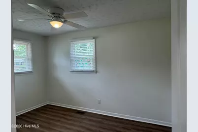 208 Regalwood Drive, Jacksonville, NC 28546 - Photo 12