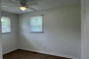 208 Regalwood Dr, Jacksonville, NC 28546 - Photo 12