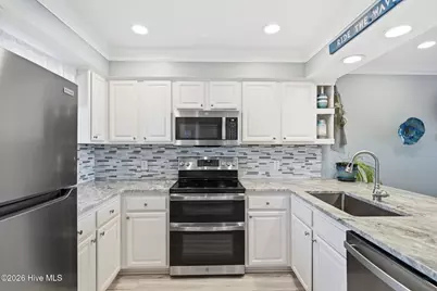 400 Virginia Avenue #305-B, Carolina Beach, NC 28428 - Photo 14