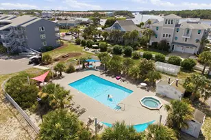 400 Virginia Ave, Carolina Beach, NC 28428 - Photo 6
