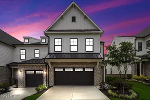 102 Paperwhite Pl, Clayton, NC 27527 - Photo 2