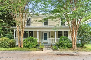 216 Fleming St, Washington, NC 27889 - Photo 1