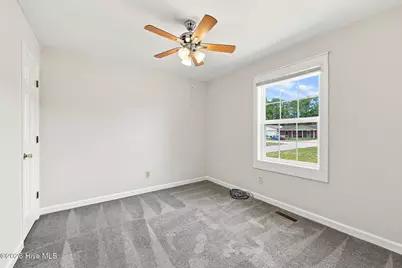 104 Bayberry Road, Newport, NC 28570 - Photo 12
