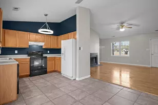 218 Winterberry Ct, Jacksonville, NC 28540 - Photo 6