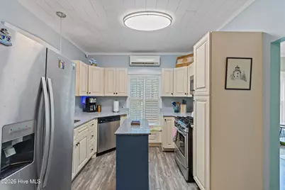 209 W St George Street, Southport, NC 28461 - Photo 20