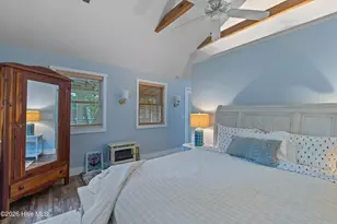 209 W St George St, Southport, NC 28461 - Photo 36
