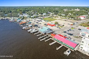 209 W St George St, Southport, NC 28461 - Photo 66