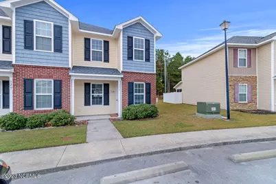 131 Glen Cannon Drive, Jacksonville, NC 28546 - Photo 4