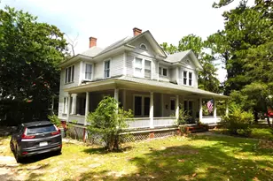 180 N May St, Southern Pines, NC 28387 - Photo 1