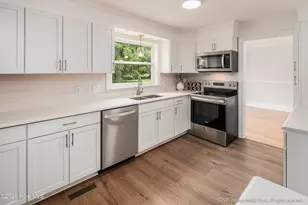 696 Laurie Ellis Rd, Winterville, NC 28590 - Photo 8