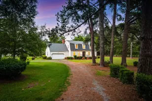 696 Laurie Ellis Rd, Winterville, NC 28590 - Photo 2