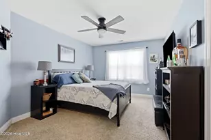 402 Canoe Ln, Swansboro, NC 28584 - Photo 24