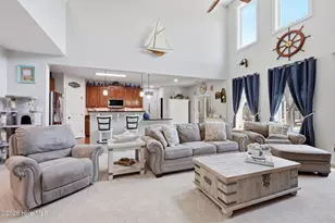 402 Canoe Ln, Swansboro, NC 28584 - Photo 10
