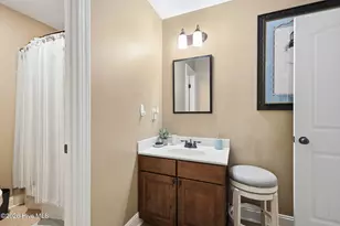 402 Canoe Ln, Swansboro, NC 28584 - Photo 26