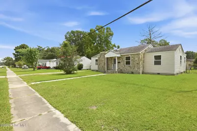 325 Miller Boulevard, Havelock, NC 28532 - Photo 32