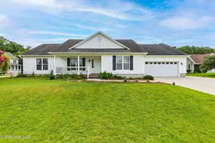 301 Ransom Brook Ct, Beaufort, NC 28516 - Photo 2