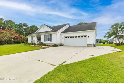 301 Ransom Brook Court, Beaufort, NC 28516 - Photo 1