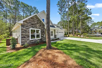 4089 Country Garden Lane, Southport, NC 28461 - Photo 6
