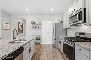 2512 Sandy Banks Ln, Wilmington, NC 28401 - Photo 14
