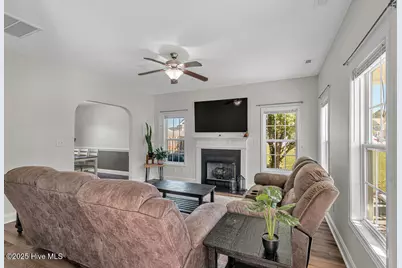 218 Maidstone Drive, Richlands, NC 28574 - Photo 6