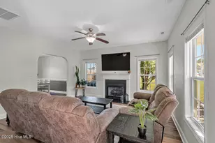 218 Maidstone Dr, Richlands, NC 28574 - Photo 6