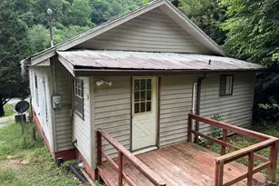 6686 NC-141, Marble, NC 28905 - Photo 2