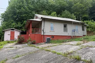 6686 NC-141, Marble, NC 28905 - Photo 8