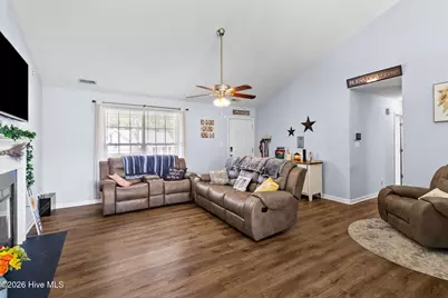 207 Somerset Drive, Raeford, NC 28376 - Photo 14
