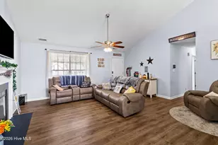 207 Somerset Dr, Raeford, NC 28376 - Photo 14