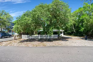 147 NW 10th St, Oak Island, NC 28465 - Photo 1