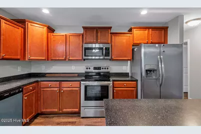202 Cottage Brook Court, Richlands, NC 28574 - Photo 10
