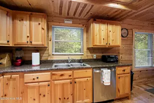 235 Huntington Cir, Murphy, NC 28906 - Photo 8