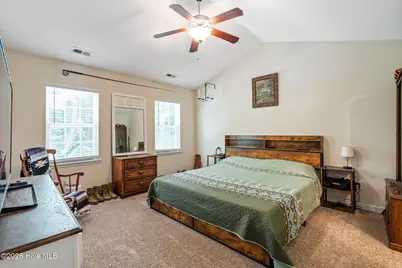 131 Woodbury Farm Drive, Jacksonville, NC 28540 - Photo 22