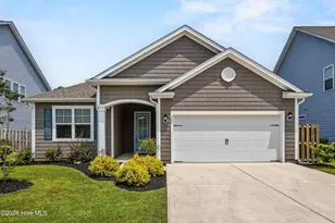 504 Edgewater Wy, Surf City, NC 28445 - Photo 2