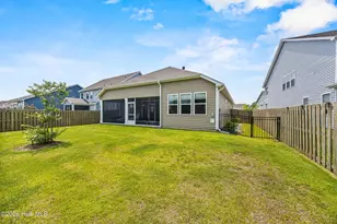 504 Edgewater Wy, Surf City, NC 28445 - Photo 36