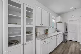 504 Edgewater Wy, Surf City, NC 28445 - Photo 12