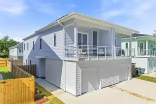 505 Greenville Ave, Carolina Beach, NC 28428 - Photo 2