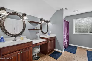 300 Londonberry Ln, Jacksonville, NC 28540 - Photo 26