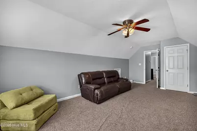 300 Londonberry Lane, Jacksonville, NC 28540 - Photo 32