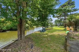 307 Duck Haven, Swansboro, NC 28584 - Photo 42