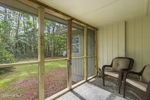 2317 Country Club Rd, Morehead City, NC 28557 - Photo 10
