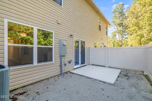 451 Sullivan Loop Rd, Midway Park, NC 28544 - Photo 36