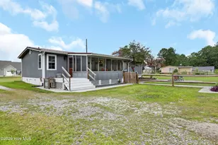 424 Old Church Rd, Swansboro, NC 28584 - Photo 4