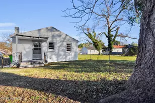 211 Lawson St, New Bern, NC 28562 - Photo 26