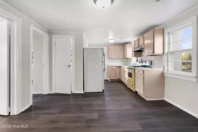 211 Lawson Street, New Bern, NC 28562 - Photo 22
