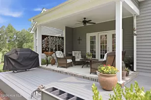 2200 Three Oaks Dr, Greenville, NC 27858 - Photo 8